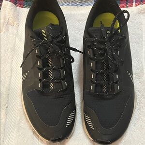 Nike Black Athletic Shoes
